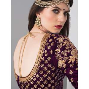 Superbe robe de soirée élégante brodée Lehenga Choli pourpre - Product Image 3