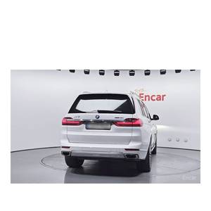 BMW X7 XDrive40i Août 2022 7 places avec sièges en cuir Caméra arrière Boîte de vitesses automatique - Design Pure Excellence 91 429 km - Product Image 4