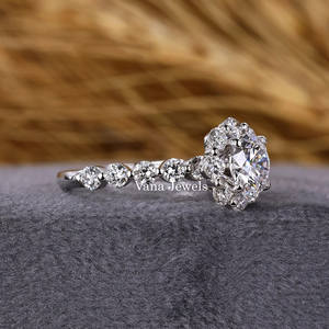 Bague de fiançailles et d'anniversaire en or massif 14K au design antique Diamant halo unique cultivé en laboratoire pour femme - Product Image 2