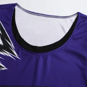 Uniforme de Baloncesto Profesional Personalizado con Logotipo |   Jersey sin mangas transpirable |   Pantalones Cortos Deportivos de Verano |   100% Poliéster | - Product Image 3