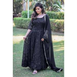 Ensemble Anarkali classique noir avec broderie, taille XS, tissu en mousseline de soie - Product Image 6