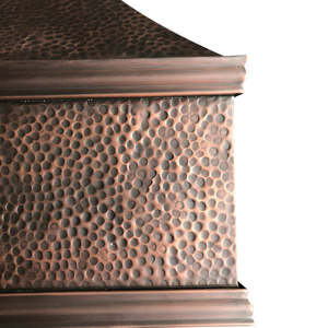 Hotte de cuisine en cuivre sur mesure, courbée, murale, avec bandes métalliques rivetées - Product Image 4