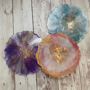 Sous-verres en résine géode, agate, décoration d'intérieur, design classique, faits à la main, légers, fonctionnels, idées cadeaux - Product Image 2