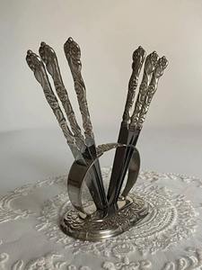 Vintage Style Silver Finished Cutlery <b>Caddy</b> Tool Stand Ideal For Dining <b>Table</b> Elegant Flatware Holder And Kitchen Decor Display - Product Image 6