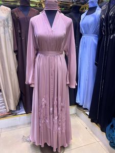 Nueva Ropa Islámica Tradicional Negra y Elegante de Dubái 2026 para Mujer, Abaya de Arabia Saudita, Abaya de Dubái, Ropa Musulmana, Prendas del Golfo - Product Image 4