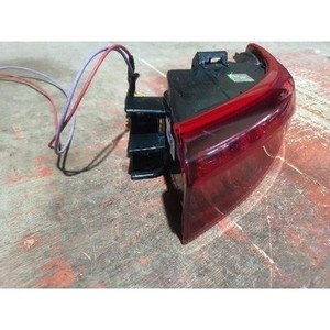 ไฟท้ายรถคาร์นิวัลมือสอง ขวา รุ่น 92402R0100 - Product Image 3