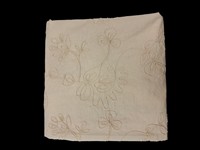 Tissu brodé en coton blanc de qualité supérieure - Motif floral complexe en cordon pour vêtements et artisanat de luxe