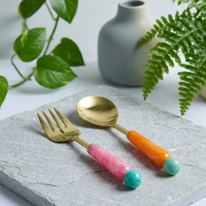 Umweltfreundliches Salatbesteck-Set mit Harzgriff, Goldene Metallgabel und -löffel, Niedliche Servierutensilien für Partys - Product Image 1
