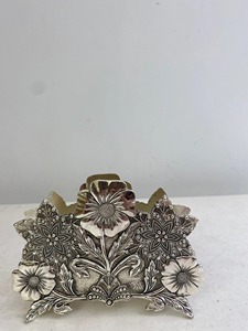 Lavish Look Flower Design Engraved Silver Metal Napkin Holder for Festive Use Gifting And <b>Family</b> Gatherings Decor Use From India - Product Image 4