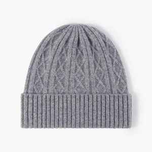 Gorro de Punto Unisex de Diseño Único, Cálido para el Frío, Estilo Clásico, Gorro de Invierno de Moda - Product Image 5