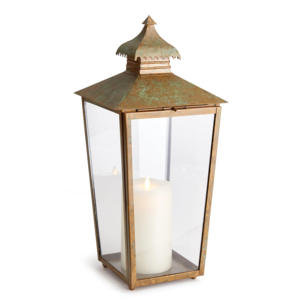 Lanterne rectangulaire en métal doré avec lumière de bougie pour la décoration de la maison Noël - Product Image 2
