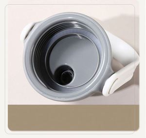 Portable <b>Outdoor</b> Sports 1200ml <b>Large</b> Capacity Luxury 316 Stainless Steel Vacuum Water Bottle with Straw - Product Image 4