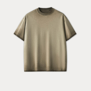 เสื้อยืดผู้ชายทรงบ็อกซี่ พิมพ์ลายกราฟิก ล้างสีแบบแอซิดวอช โอเวอร์ไซส์ สตรีทแวร์ ราคาโรงงาน รับผลิตเสื้อยืดปักลายตามสั่ง - Product Image 3