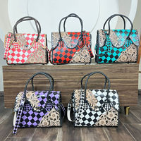 Sac fourre-tout isotherme en cuir de vachette repoussé tendance 2026, grande capacité, sac à bandoulière, motif à carreaux, prêt pour la plage, idéal comme cadeau