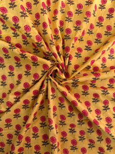 Tela de Algodón Ecológica Estampada a Mano en India, Diseño Floral Rosa Mostaza para Vestidos de Niñas, Decoración del Hogar, Ligera y Suave - Product Image 1