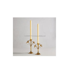 Portavelas de latón tradicional con esmalte antiguo para mejorar el aura pacífica de los templos del hogar y los espacios sagrados - Product Image 1