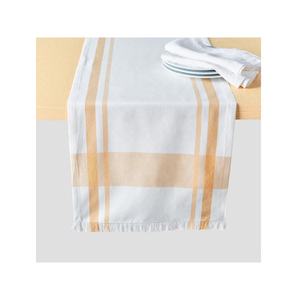 Chemin de table en coton brodé artisanal - Décoration de style ferme contemporaine - Tissu naturel durable pour les longues tables à manger - Product Image 1