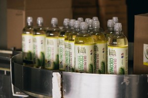 Aceite de Coco 100% Puro y Refinado para Uso Alimentario, Alta Calidad, para Cocinar y como Edulcorante Orgánico, Venta al Por Mayor - Product Image 2