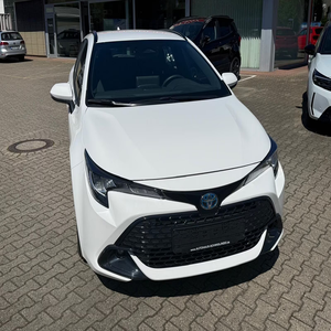Toyota Corolla 18L Hybride Break avec caméra de recul, régulateur de vitesse adaptatif et transmission automatique - Product Image 2