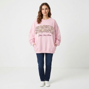 Sweat-shirt vert à col rond pour femme avec imprimé floral rose Serenity, texte personnalisé, 100% coton tricoté, vêtement décontracté pour l'automne - Product Image 3