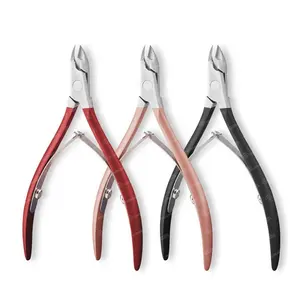 Set di strumenti per la cura delle unghie in acciaio inossidabile di alta qualità Logo personalizzato Pedicure strumento di bellezza con marchio personalizzato