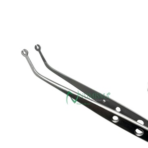 Pince à suture manuelle en acier inoxydable à pointe dentelée pour opérations chirurgicales dentaires et instruments de pansement - Product Image 3