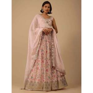 Lehenga Choli en organza imprimé numérique Peach pour les mariages Sangeet - Product Image 5