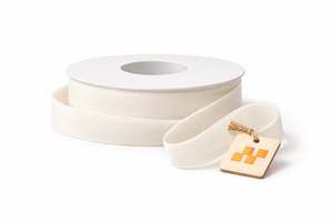 ริบบิ้นกำมะหยี่สองหน้าขนาด 15 มม. จากนีลคามัล อินดัสทรีส์ ผลิตจากโพลีเอสเตอร์ 100% ทนต่อการหดตัว เนื้อนุ่ม ใช้ตกแต่งเสื้อผ้าและบรรจุภัณฑ์ - Product Image 6