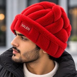 Vente en gros de bonnets en tricot personnalisés pour adultes, logo brodé, fabricant de couvre-chefs d'hiver - Product Image 5