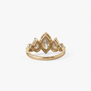 แหวนหมั้นเพชรทรงมาร์คีส์ 1 กะรัต ทอง 14K เพชรเลี้ยงในห้องปฏิบัติการ แหวนเพชรห้าเม็ด สไตล์วินเทจ แหวนเจ้าสาว แหวนแต่งงานทอง - Product Image 5