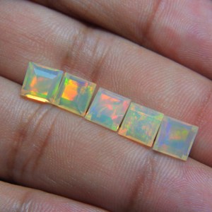 Ópalo natural cuadrado con corte escalonado, piedra preciosa de 6 mm, calidad súper fina, juego de colores, ópalo multicolor para joyería - Product Image 3