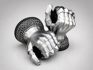 Gants de chevalier médiévaux en acier argenté, armure de bras de style antique, objet de collection, artisanat d'art, poli double face - Product Image 6