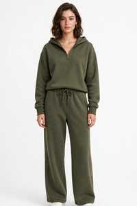 Conjunto Deportivo con Capucha para Mujer, Color Verde Oliva, Chaqueta con Cierre y Pantalones Anchos con Cordón, Estilo Casual y Holgado, 2 Piezas - Product Image 2