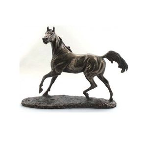 Sculpture d'art équestre moderne et minimaliste en aluminium, décoration métallique durable pour l'intérieur et l'extérieur - Product Image 6