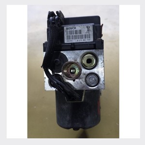 Unité de pompe hydraulique ABS Bosch d'occasion Hyundai Kia 39101-31010 compatible avec l'unité de pompe hydraulique ABS Bosch, pièces auto. - Product Image 4