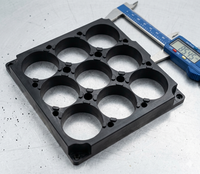 Supports de batterie de course en nylon PA6 usinés CNC durables, services de fraisage CNC de précision pour le plastique