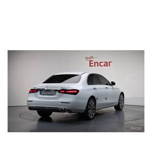 Mercedes-Benz Clase E E350 4MATIC Exclusive, Modelo Diciembre 2023, 44,846 km, Caja de Cambios Automática, Asientos de Cuero, Cámara Trasera, Volante a la Izquierda - Product Image 2