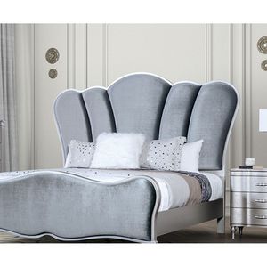 Splendido Set Camera da Letto 3 Pezzi Grigio Chiaro Queen Size con Gambe in Legno HB Colore Argento Include Letto e 2 Comodini Imbottiti in Tessuto - Product Image 5