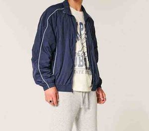 <b>Men's</b> windproof bomber <b>jacket</b> Casual solid color <b>jacket</b> Polyester autumn wear <b>men</b> Loose fit hooded <b>jacket</b> - Product Image 2