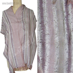 Écharpe châle longue et élégante en coton doux à carreaux rose clair pour femme – Respirante, confortable et décontractée - Product Image 3
