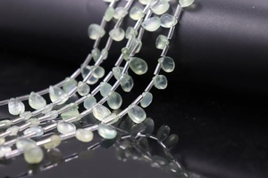 100% perles de pierre de briolette en forme de poire à facettes de Prehnite naturelle pour l'arrivée de la fabrication de bijoux - Product Image 3