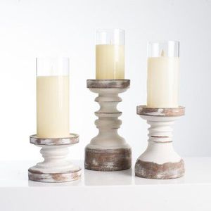 Porte-bougie en verre et métal argenté poli, lanterne haute classique pour une décoration de table raffinée - Product Image 4