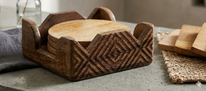 Juego de Posavasos Clásicos de Madera Hechos a Mano con Caja y Plato para Té, Café y Bebidas Frías - Product Image 4