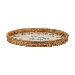 Bandeja Redonda de Ratán Hecha a Mano con Incrustaciones de Madreperla Verde, Bandeja Decorativa Artística Tropical Costera para Mesa de Centro - Product Image 4
