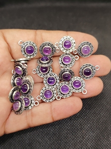 Chaîne connectrice en améthyste naturelle de haute qualité, forme irrégulière, 15 mm, avec sertissage en laiton pour la fabrication de bijoux - Product Image 1