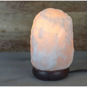 Lampe de sel blanche de l'Himalaya artisanale, fabriquée à partir de sel cristallin authentique, offrant une beauté intemporelle et un attrait décoratif pour tous. - Product Image 6