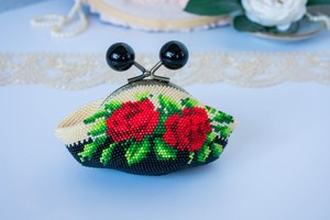 Handmade Beaded Coin <b>Purse</b> with Clasp - <b>Red</b> Roses Floral Design - - Product Image 3