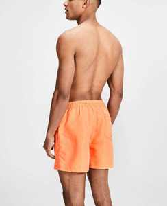 กางเกงขาสั้นลำลองผู้ชาย OEM คุณภาพสูง ผ้าสแปนเด็กซ์/โพลีเอสเตอร์ ระบายอากาศได้ดี เอวยางยืด แบบเรียบ สำหรับเล่นกีฬาและออกกำลังกาย - Product Image 2