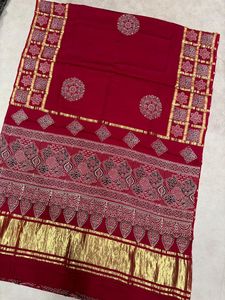 Sari Aisha Bandhej de Seda Gajji Pura con Estampado Ajrakh Tradicional para Mujer - Product Image 4