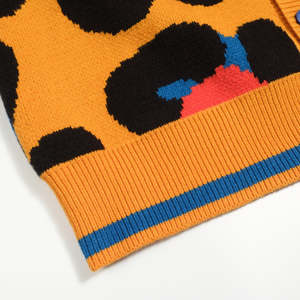 Cárdigan Gráfico Transpirable con Cuello en V para Hombre, Suéter de Punto Jacquard con Botones Delanteros, Prenda Exterior Moderna para Europa, Venta al Por Mayor - Product Image 4